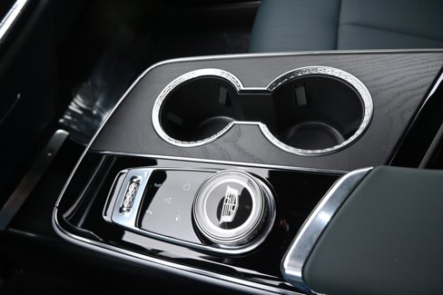 New 2025 Cadillac Lyriq Luxury image 30