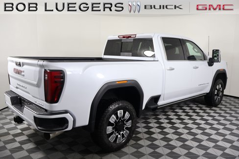 New 2026 GMC Sierra 2500 Denali w/ Denali Reserve Package image 7