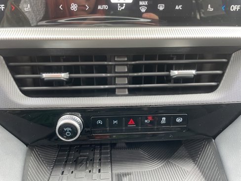 New 2025 Ford Explorer ST image 36