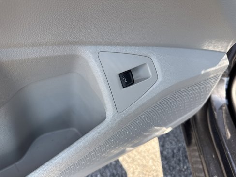 Used 2025 Volkswagen Jetta S image 16