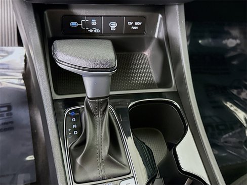 Certified 2025 Hyundai Tucson SE image 11