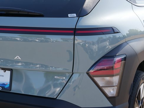 Certified 2025 Hyundai Kona SEL image 17