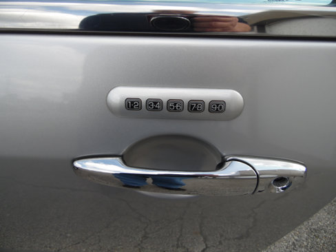 Used 2012 Lincoln MKZ AWD image 9