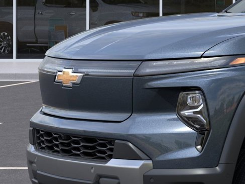 New 2026 Chevrolet Silverado EV LT image 13