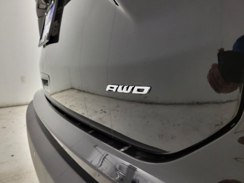 Used 2024 Ford Edge SEL image 23