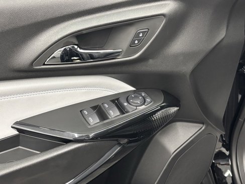 New 2025 Chevrolet Trax LT w/ Driver Confidence Package image 11