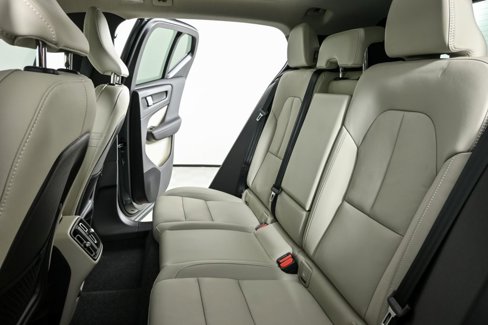 New 2026 Volvo XC40 B5 Ultra w/ Climate Package image 22