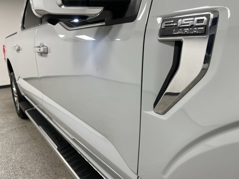 Used 2024 Ford F150 Lariat image 16