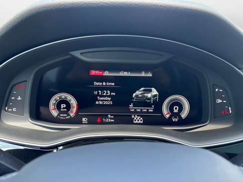 New 2025 Audi Q8 Premium image 11