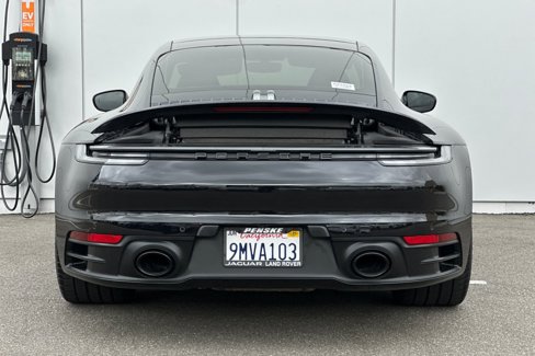 Used 2024 Porsche 911 Carrera image 4