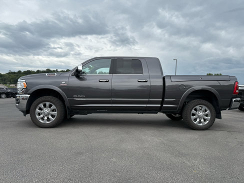 Used 2021 RAM 2500 Limited w/ Towing Technology Group image 2