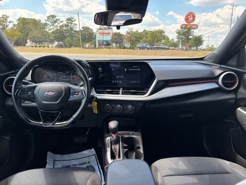 Used 2024 Chevrolet Trax RS w/ Driver Confidence Package image 9