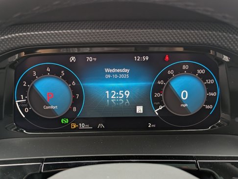 New 2026 Volkswagen Atlas Cross Sport SEL Premium R-Line image 15