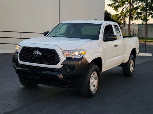Used 2019 Toyota Tacoma SR image 1