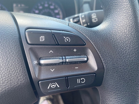 Used 2023 Hyundai Kona SEL image 15