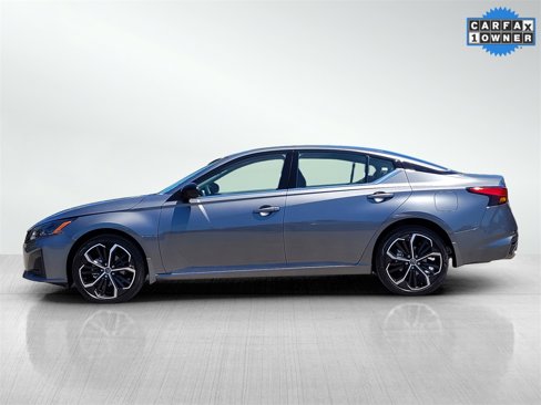 Used 2024 Nissan Altima 2.5 SR image 10