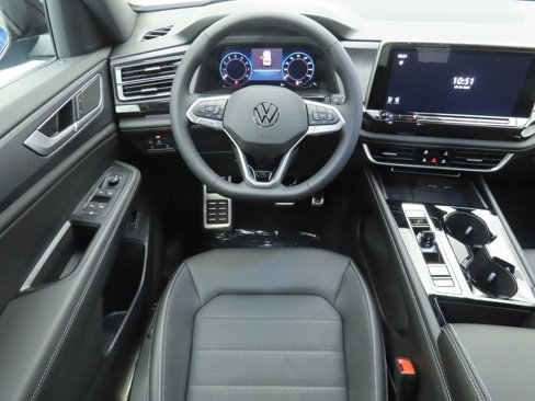 New 2026 Volkswagen Atlas Cross Sport SEL R-Line image 10
