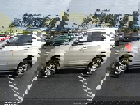 Used 2015 Chevrolet Equinox LT w/ Driver Convenience Package image 10