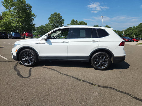 Used 2022 Volkswagen Tiguan SE image 8