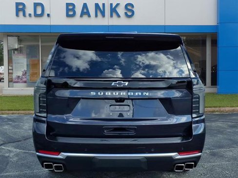 New 2026 Chevrolet Suburban High Country image 4