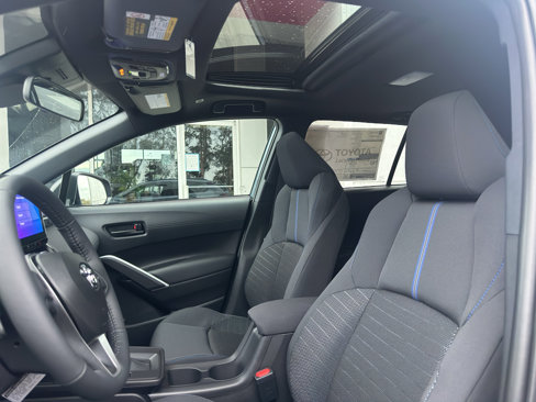 New 2026 Toyota Corolla Cross SE w/ Moonroof Package image 13