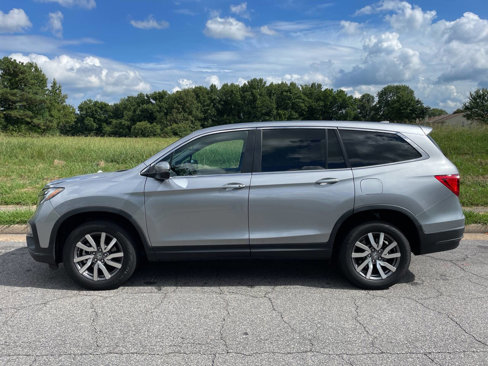 Used 2020 Honda Pilot EX image 2