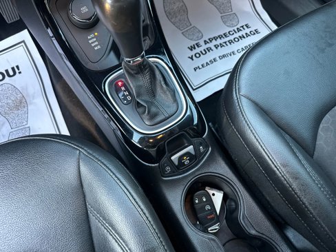 Used 2019 Jeep Compass Latitude image 23