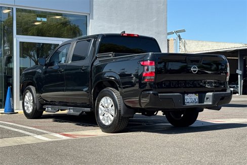 Used 2022 Nissan Frontier SV w/ Technology Package image 8