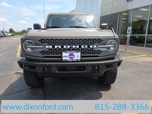 New 2025 Ford Bronco Badlands image 7