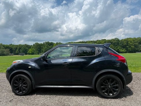Used 2014 Nissan Juke S w/ Midnight Edition 2.0 image 2