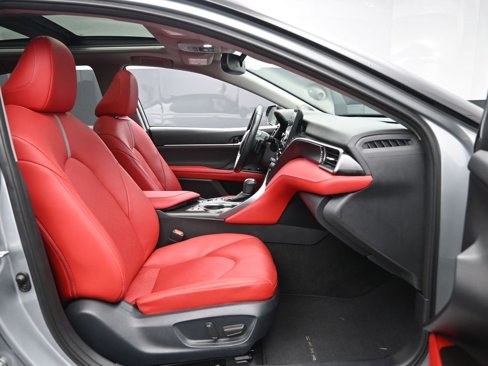 Used 2024 Toyota Camry XSE image 33