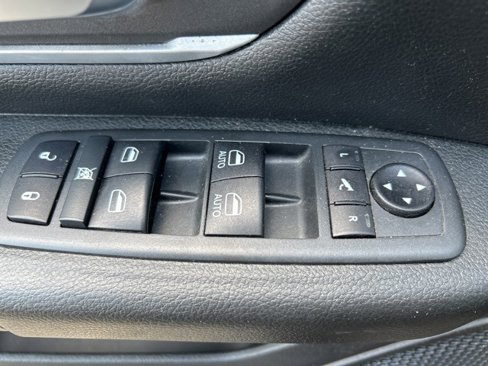 Used 2020 RAM 1500 Big Horn image 25