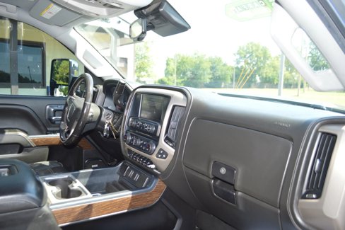 Used 2018 GMC Sierra 3500 Denali w/ Duramax Plus Package image 18