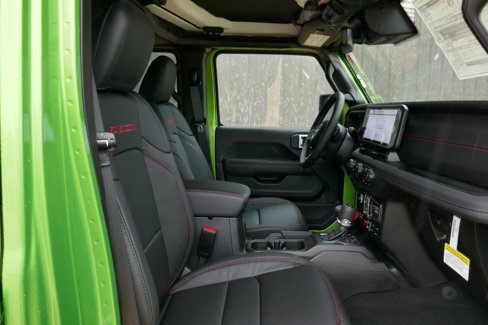 New 2025 Jeep Gladiator Rubicon image 9