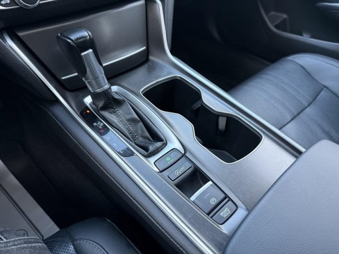 Used 2021 Honda Accord EX-L image 38