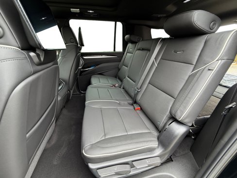 New 2026 Cadillac Escalade ESV Luxury image 16