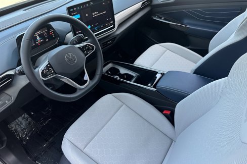 New 2025 Volkswagen ID.4 Pro S Plus image 9