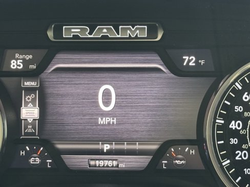 Used 2025 RAM 1500 Laramie image 18