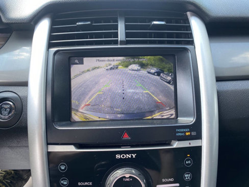 Used 2012 Ford Edge Sport w/ Driver Entry Pkg image 19