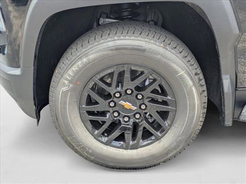 New 2026 Chevrolet Silverado EV LT image 9