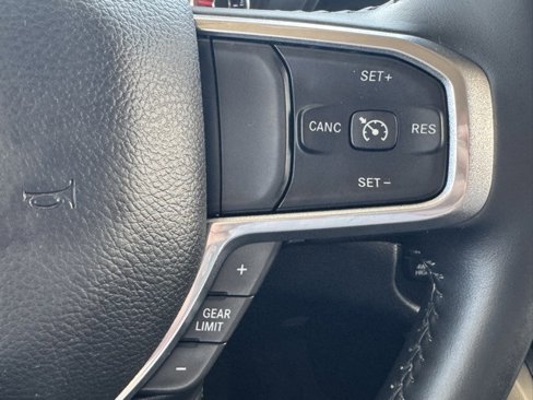 Used 2021 RAM 1500 Laramie image 18