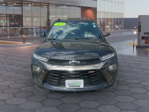 Used 2021 Chevrolet TrailBlazer RS w/ Convenience Package image 9