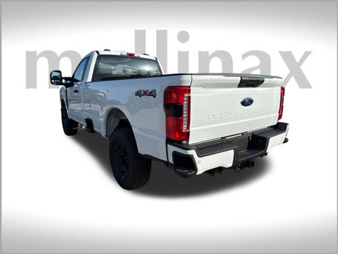New 2025 Ford F350 4x4 Regular Cab Super Duty image 3