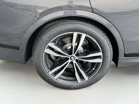 New 2026 BMW X7 xDrive40i w/ M Sport Package image 37