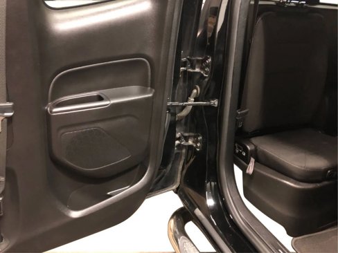 Used 2016 Chevrolet Colorado LT w/ LT Convenience Package image 13