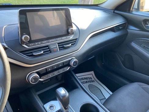 Used 2020 Nissan Altima 2.5 S image 6
