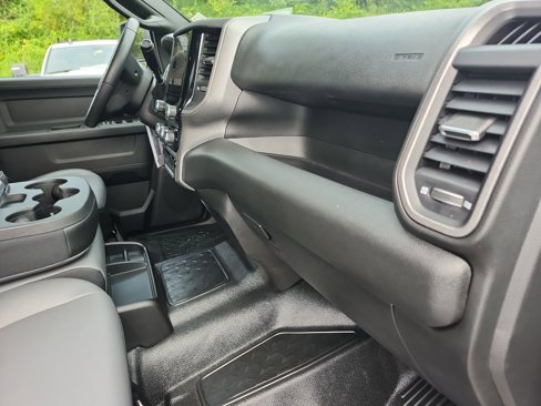 New 2025 RAM 5500 Tradesman image 40