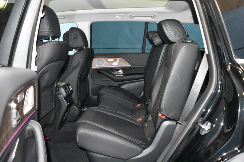 New 2026 Mercedes-Benz GLS 450 4MATIC image 18