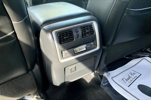 Used 2019 INFINITI QX60 Luxe w/ Essential Package image 26