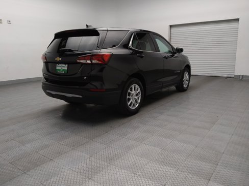 Used 2023 Chevrolet Equinox LT image 9